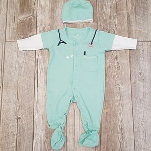 Baby MD outfit